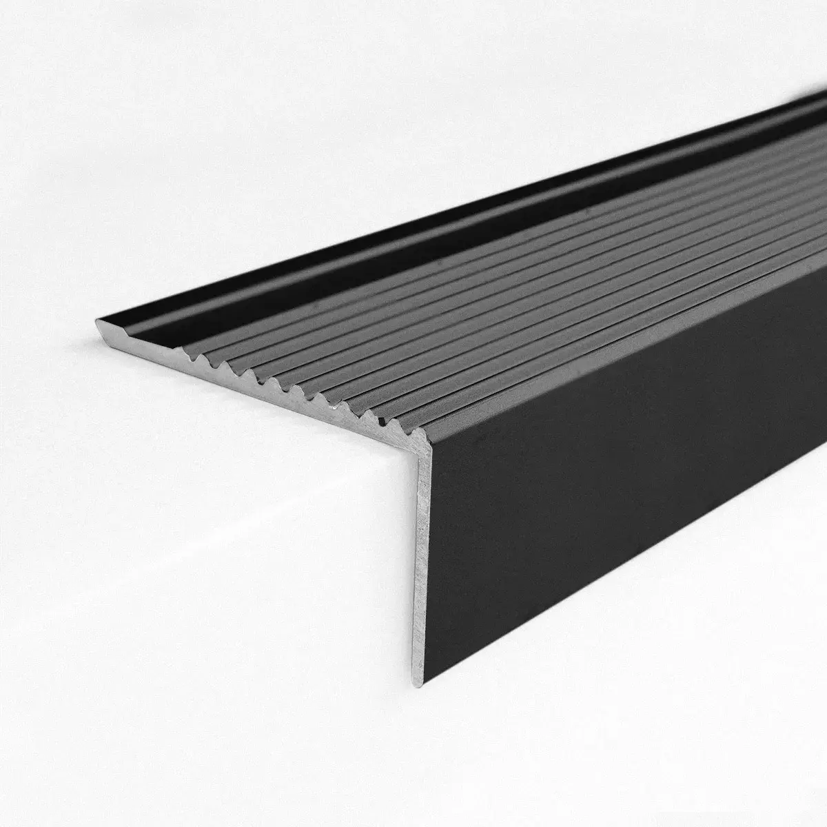 Borde Escalera Aluminio Negro Mate de 240cmx4cm KANTU